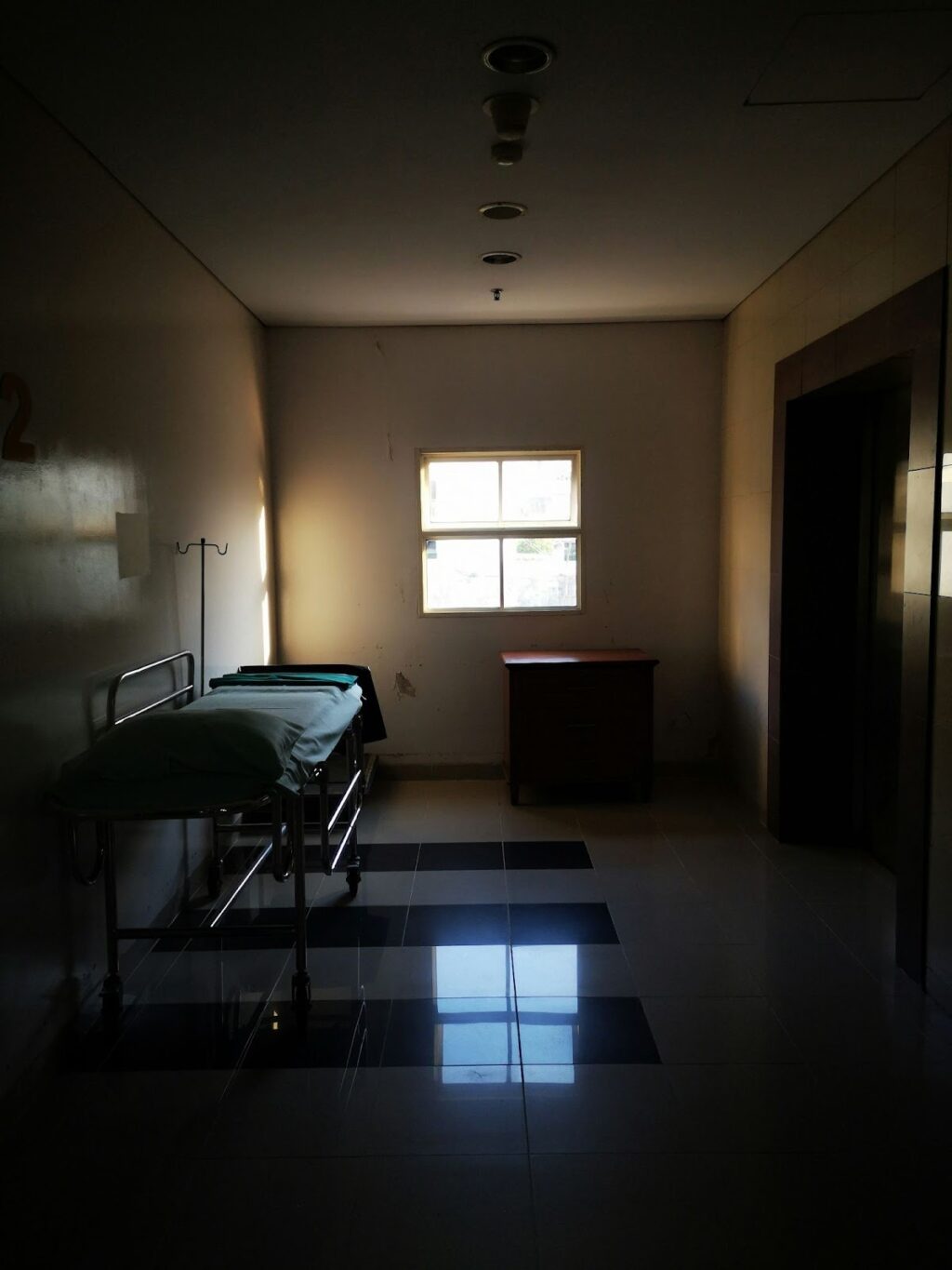 Over 700 Hospitals Are at Risk of Closing. Can AI Help?